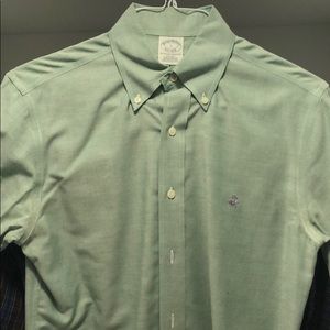 Men’s Button Up Shirt by Brooks Brothers Small